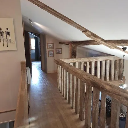 Holiday home Les Rossignols *