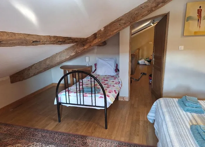 度假居 Les Rossignols Chassenon