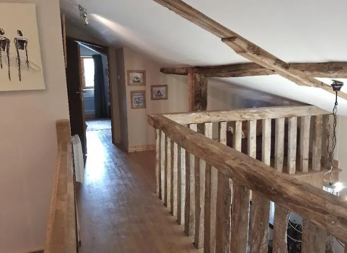 度假居 Les Rossignols *